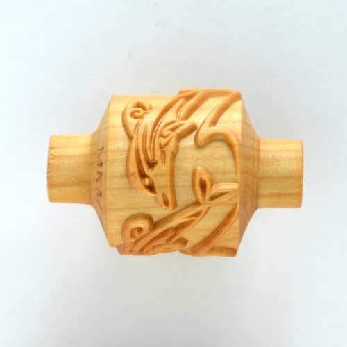 MKM RM-029 Medium Handle Roller – Cavorting Dolphins